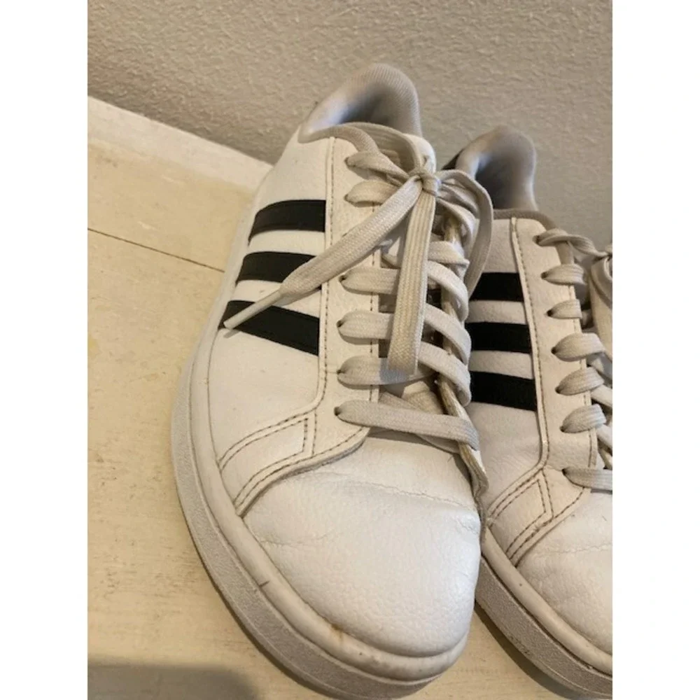ADIDAS Cloudfoam Advantage White Black‎ Womens Size 7